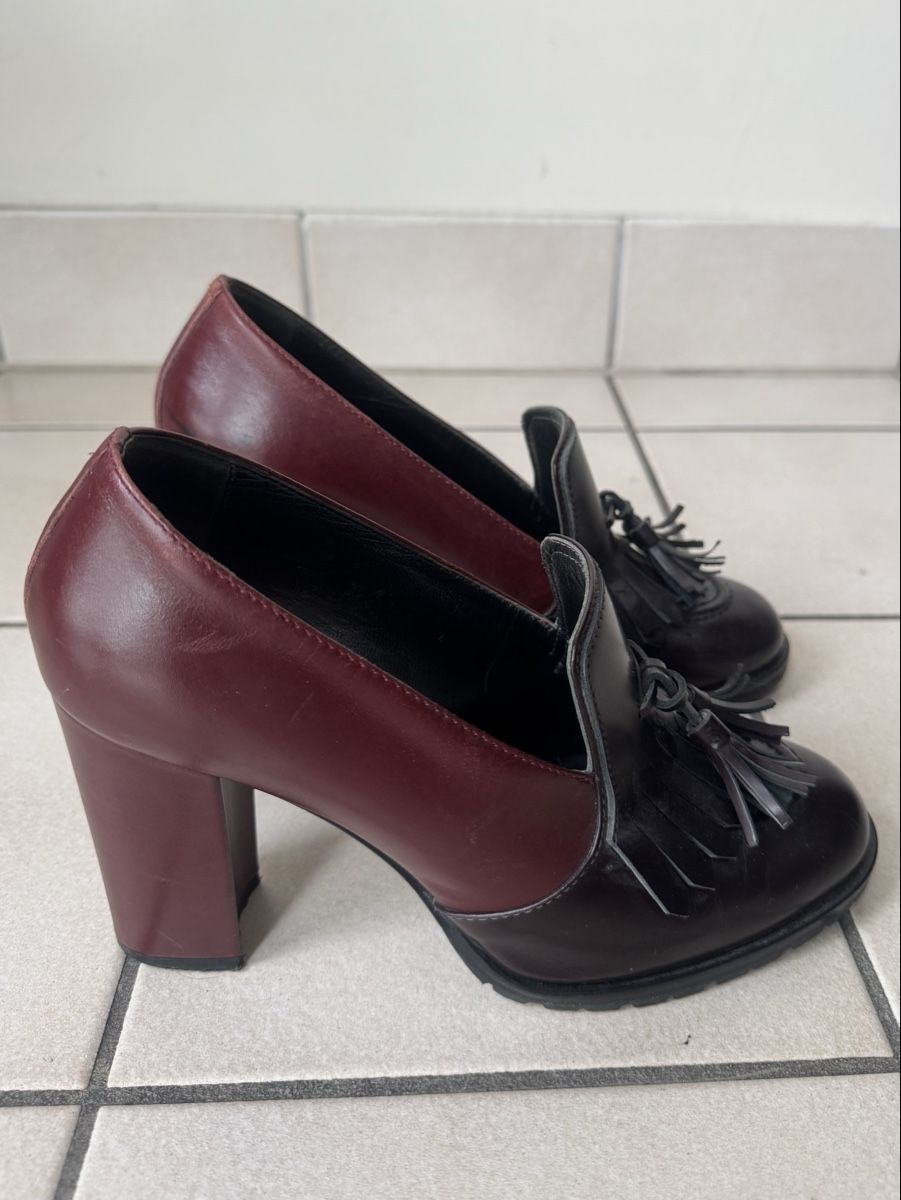 Navyboot Scarpe da donna: Leather Block Heel Loafers – Usato da Carouge GE venduto da vit_v5h9 1