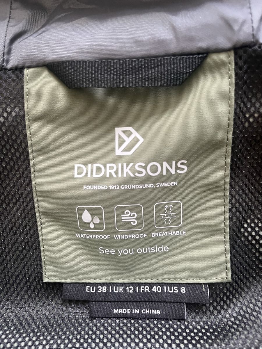 Didriksons Giacche: Didriksons Regenjacke Gr. 38 – Usato da Wenslingen venduto da Sambi09 2