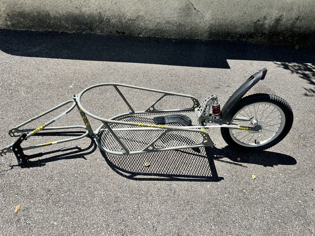 Remorques: B-O-B Trailer Ibex with yellow dry bag – D'occasion à Bern par dyl_2y87 1