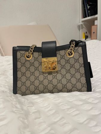 Padlock medium tote bag - black