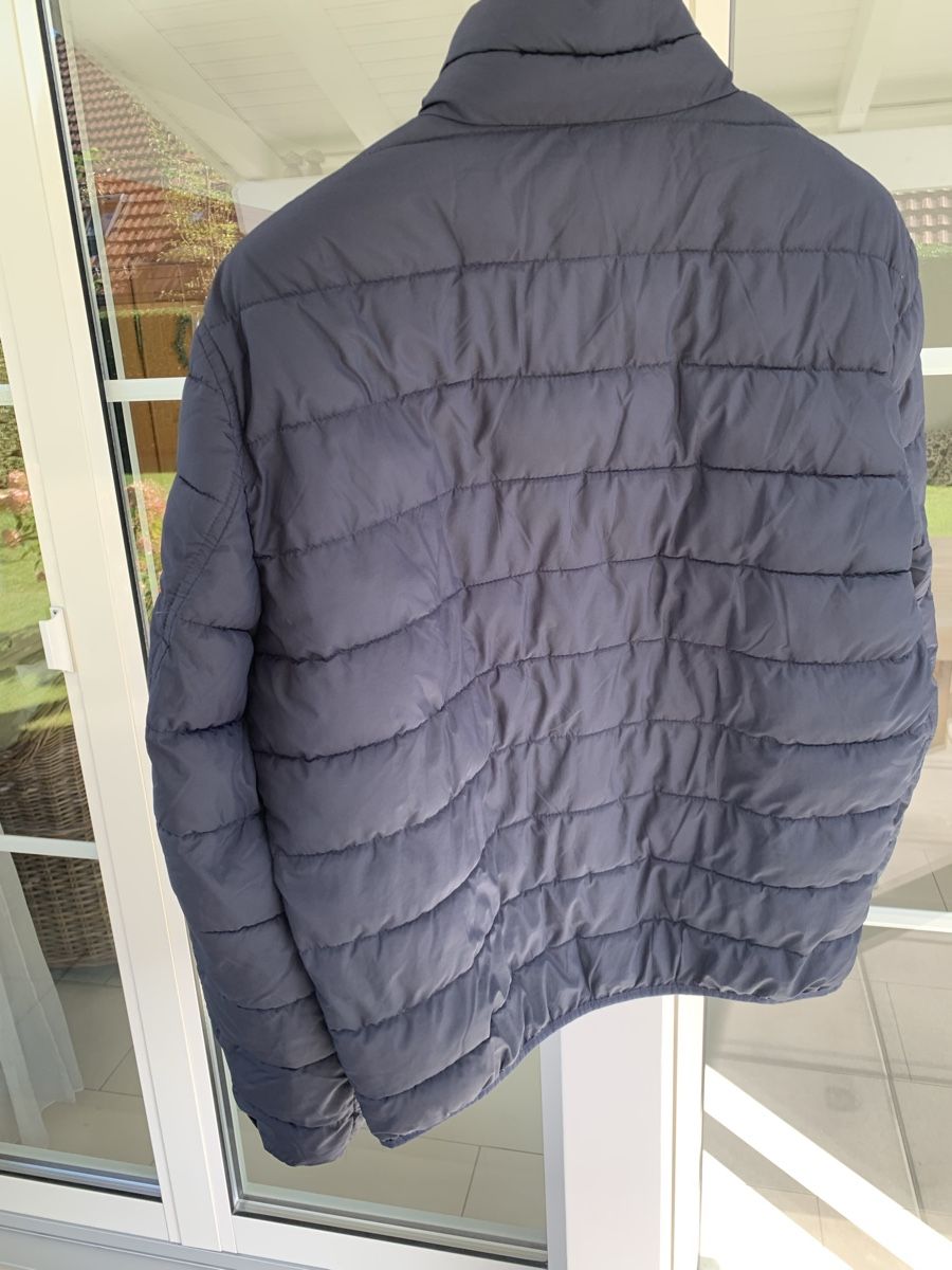Mango Jacken: Steppjacke Gr. XL von Mango dunkelblau – Gebraucht aus Ellikon an der Thur von Bali1999 3