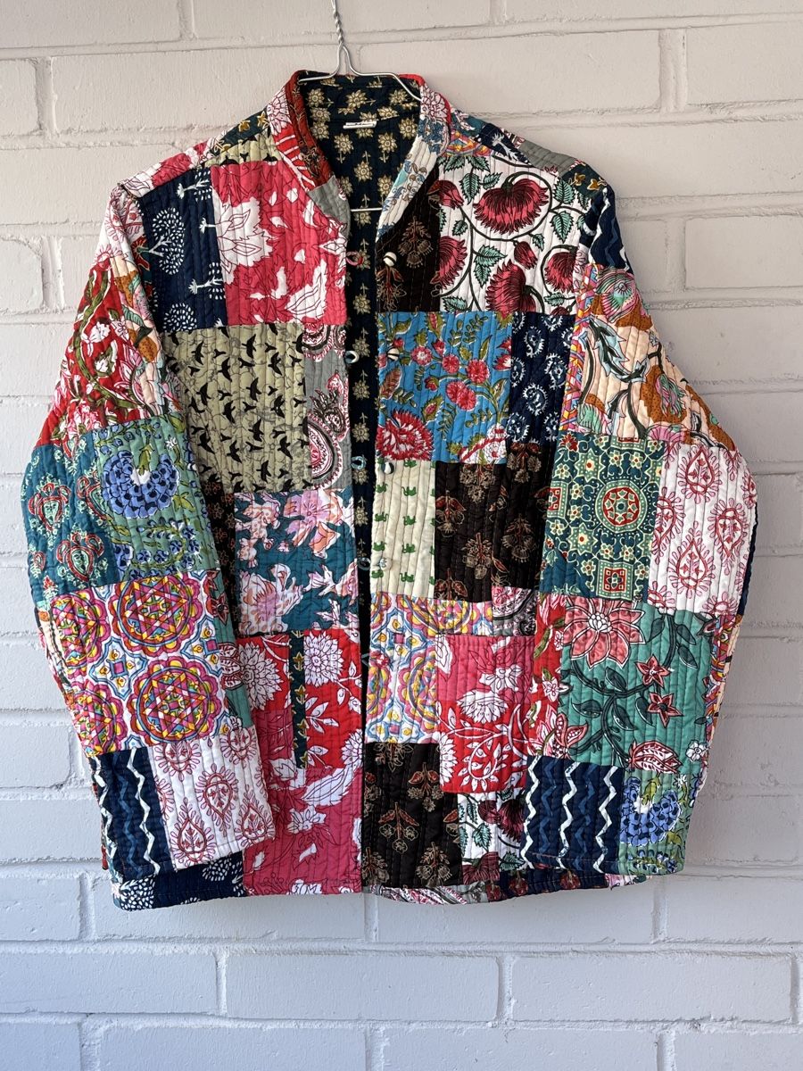 Giacche: Reversible Patchwork Jacket – Handmade in Jaipur – Nuovo e nell'imballaggio originale da Chiasso venduto da Pat_chuli