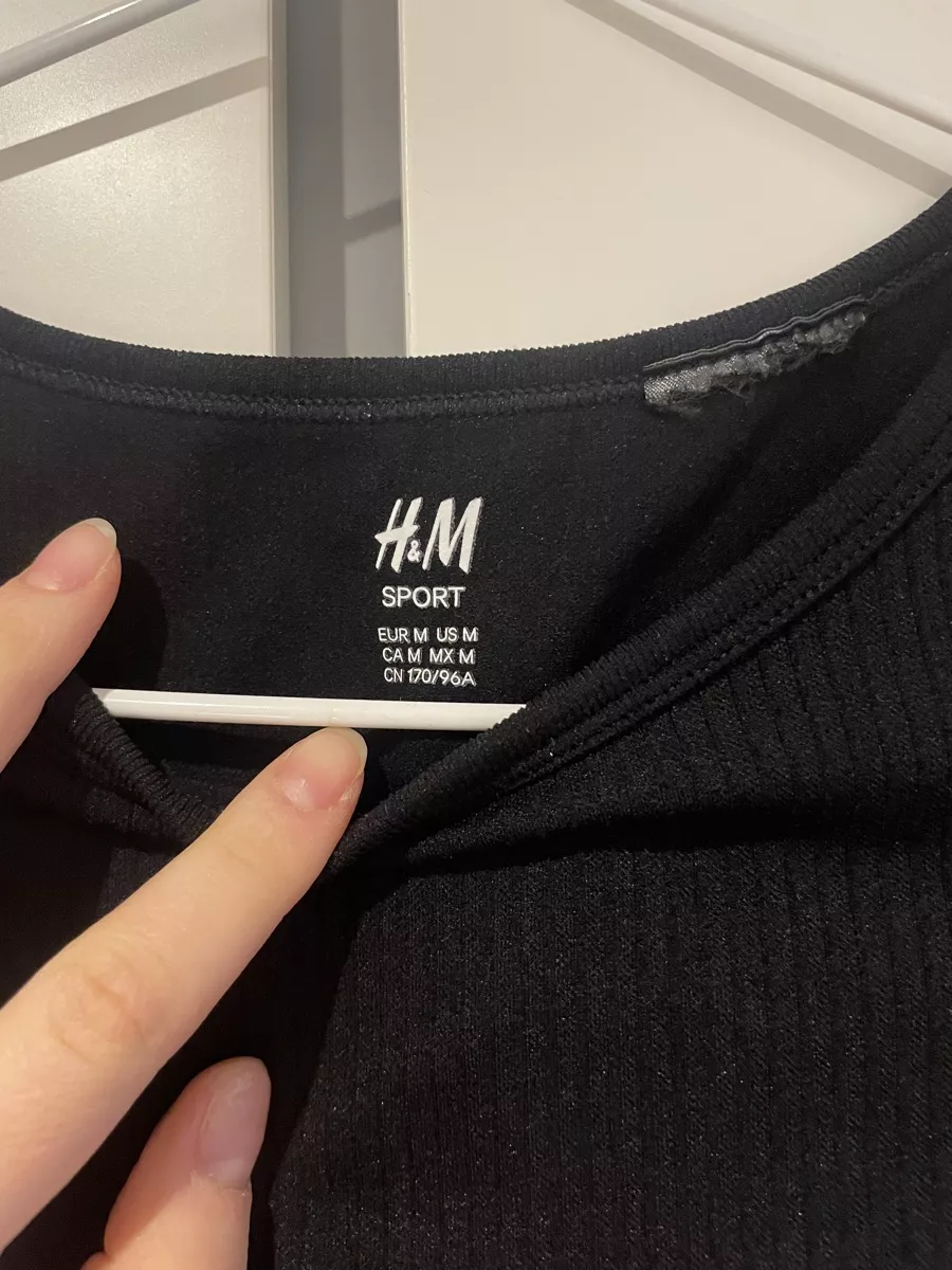 H&M Pulls & Sweat-shirts: Pullover  – Neuf (Voir description) à Schüpfen par ani_gj8r 2