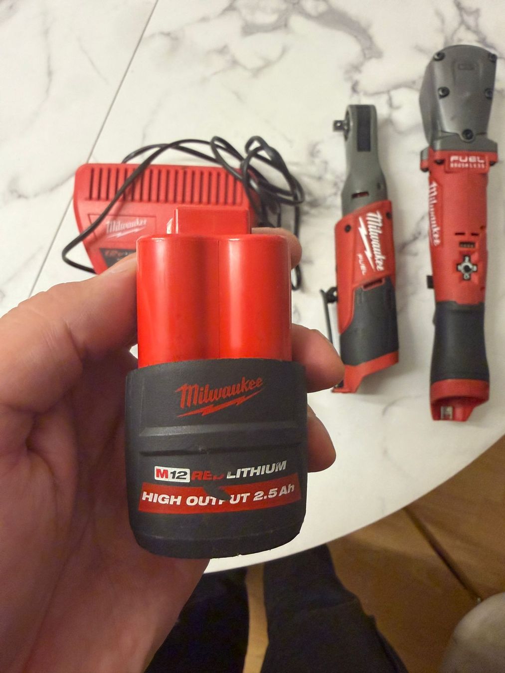 Milwaukee Tous les outils: Milwaukee M12 FUEL Lot – D'occasion à Orpund par 15082021 5