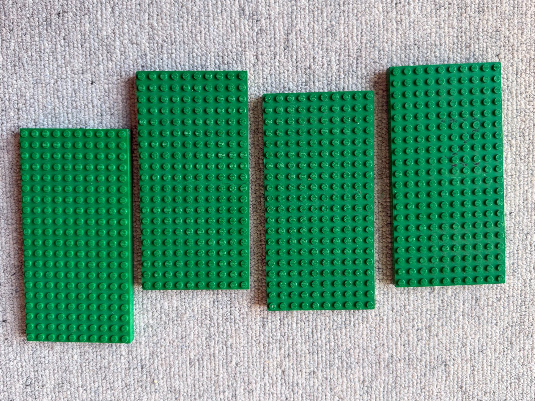 Lego Jeux de construction: Lego Platten Grün 4Stk – D'occasion à Uster par htm1
