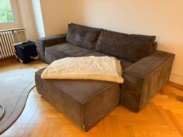 Schlafsofa mit Hocker/ Sofa Bed with Foot Rest