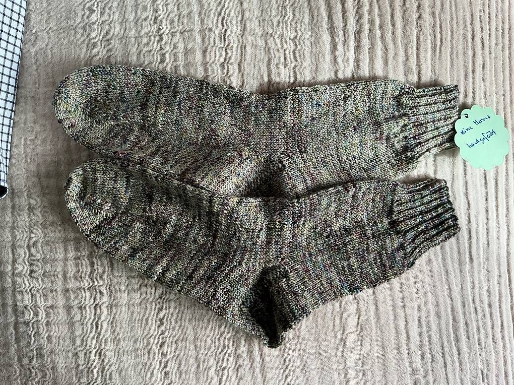Calze: Merinosocken Gr.40/41 handgestrickt  – Nuovo e nell'imballaggio originale da Liestal venduto da Strigg-Grossmami