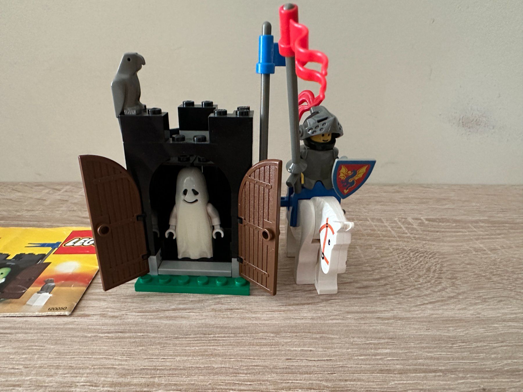 Lego Kit di costruzioni: LEGO 6034 Black Monarch's Ghost – Usato da Basel venduto da Don-Angel 4