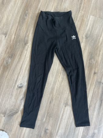 gerippte Leggins Adidas