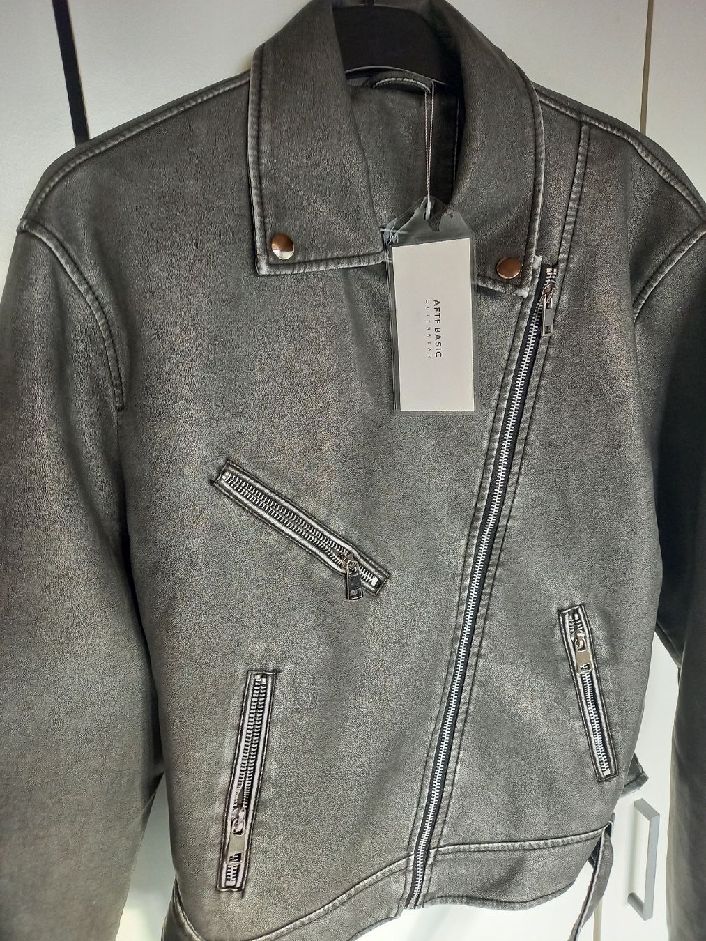 Jacken: Belle veste de Printemps Taille M – Neu und originalverpackt aus Tramelan von Belleza82 2