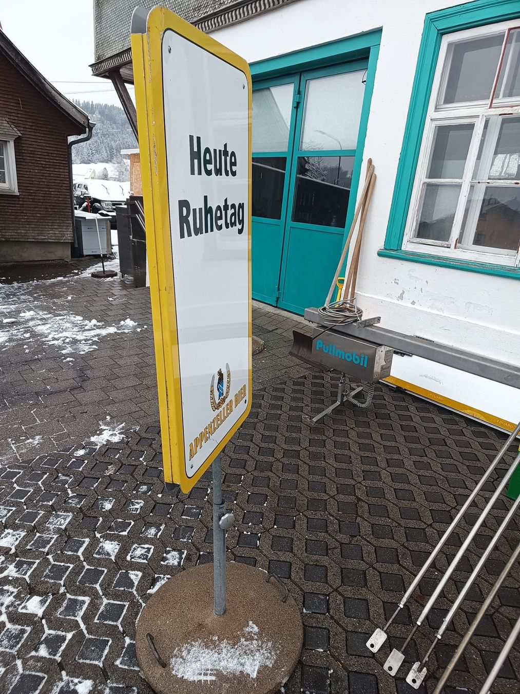 Insegne: Appenzeller Bier Heute Ruhetag Schild – Usato da Oberegg venduto da 19franzi94 2