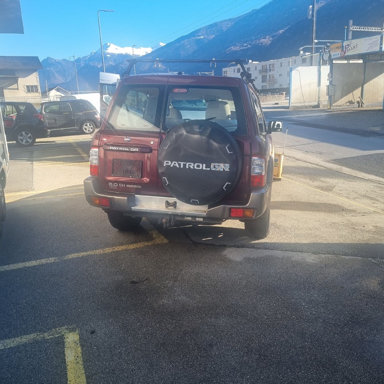 Nissan Automobili: Nissan Patrol GR – Usato da Uvrier venduto da sal_t22d 2