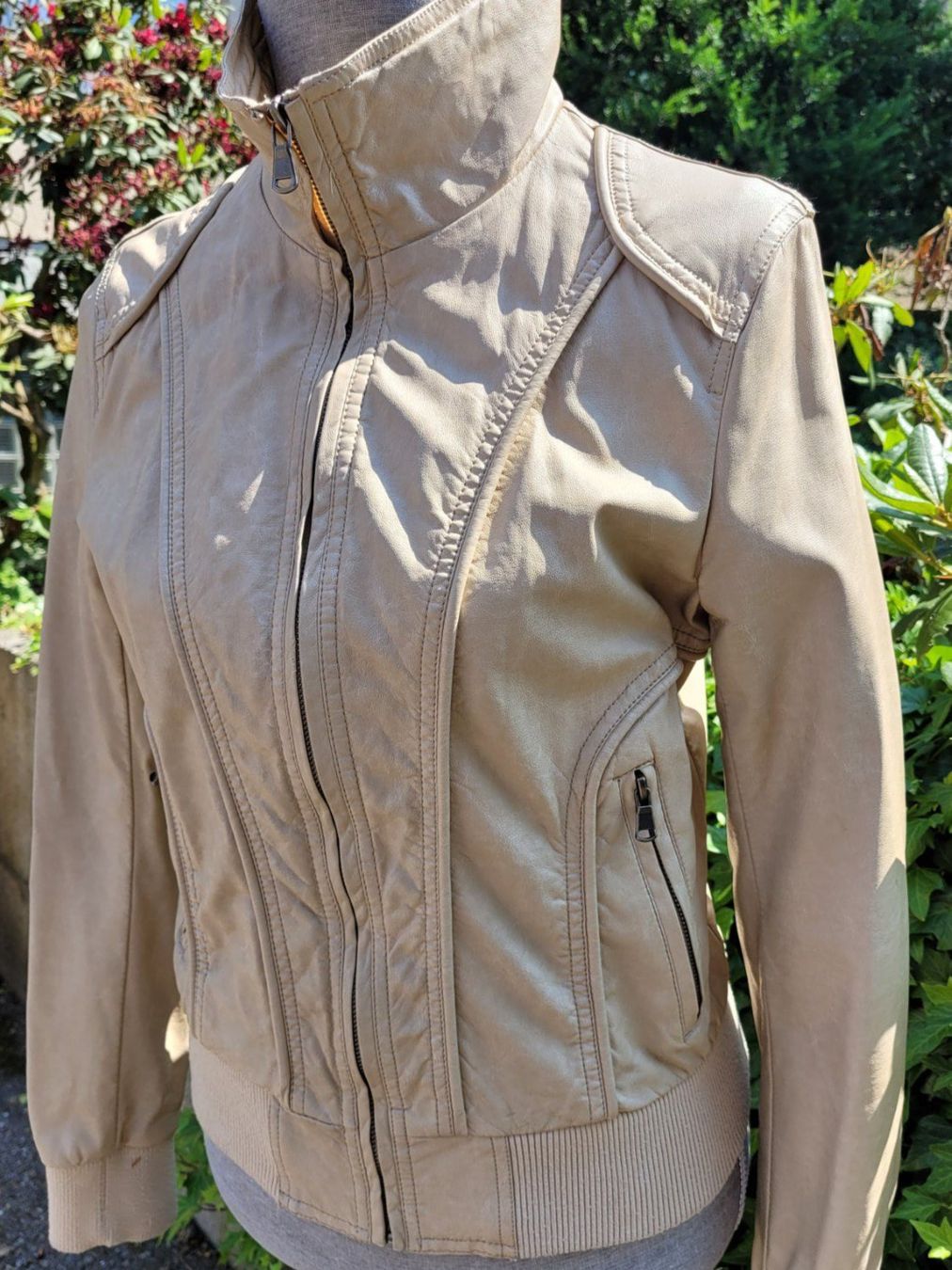 Giacche: L / 42, Kunstleder JACKE in Beige – Usato da Nottwil venduto da echtMOMO 1