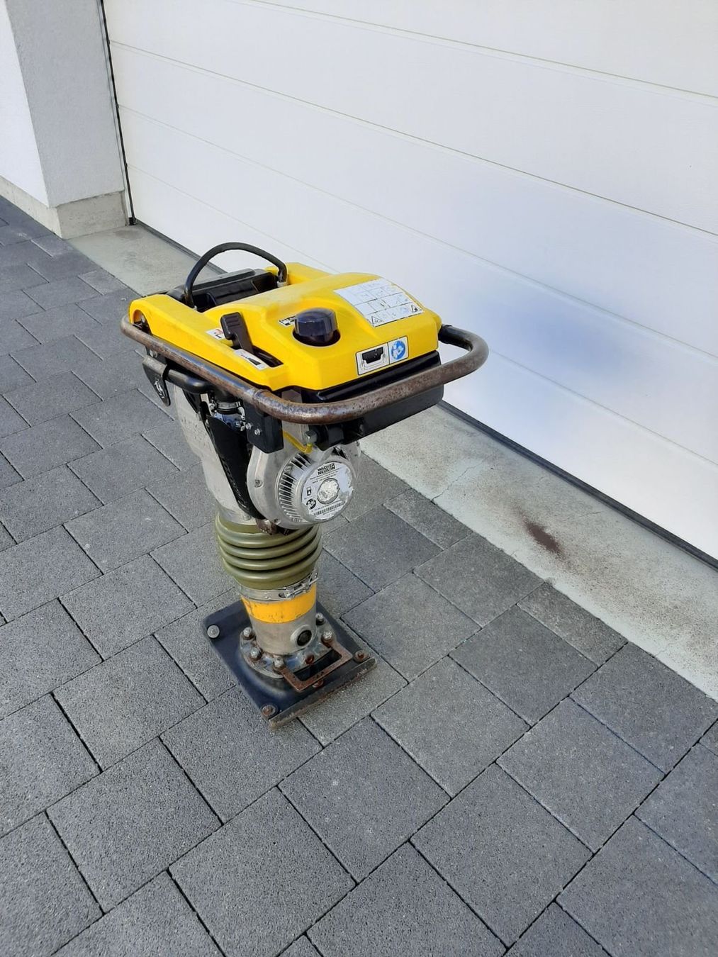 Wacker Neuson Tutte le macchine: Grabenstampfer Rammer Wacker Neuson – Usato da Rain venduto da Kleinmoto 4