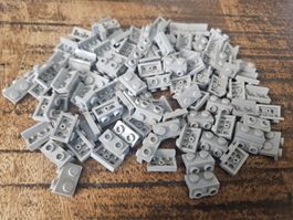 lego 99781 lot de 100 pièces Light Bluish Gray Bracket 1 x 2