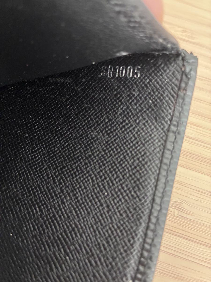 Louis Vuitton Brieftaschen: Louis Vuitton Portmonee Koala – Gebraucht aus Männedorf von Julilah 7
