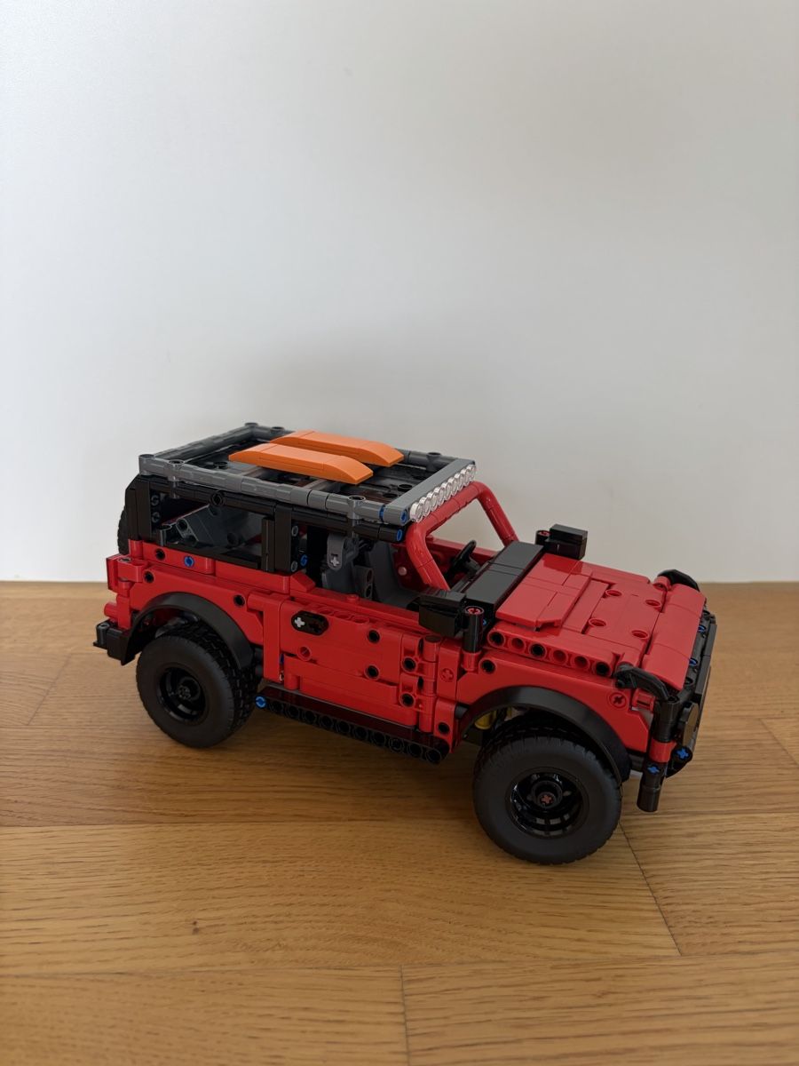 Lego Baukästen: Lego Ford Bronco  – Neu (gemäss Beschreibung) aus Thalwil von mjgarnier