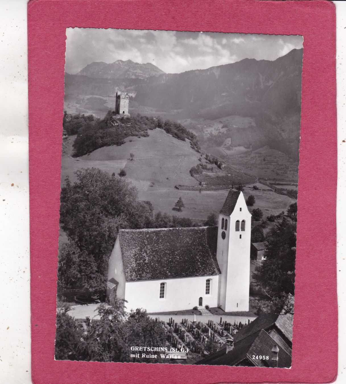 Cartes postales: Gretschins mit Ruine Wartau – D'occasion à Herisau par Lisegrat2008
