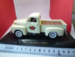 Ford F-1 PickUP 1949 - das Kult Auto - Masstab 1:36 ?  15cm