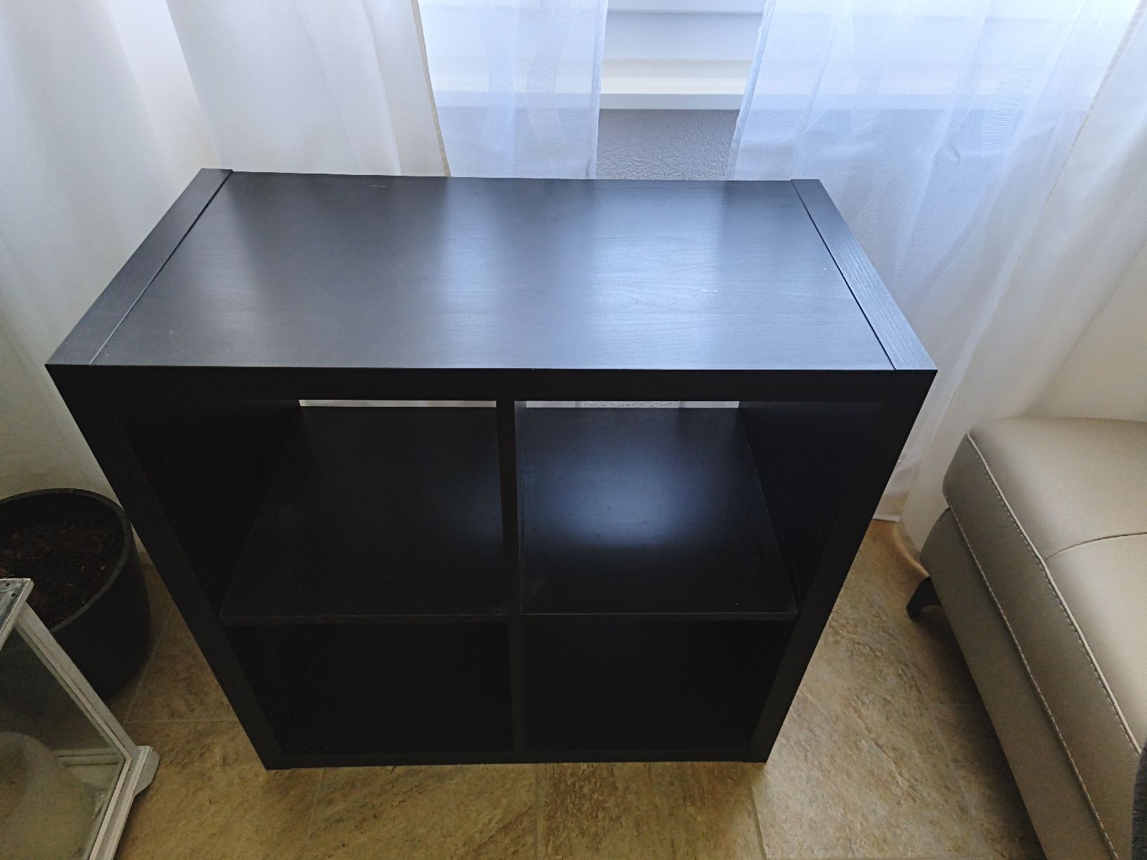 Scaffali: Étagère noire 4 cases - Idéale pour rangement – Usato da Fribourg venduto da DeNi83 1