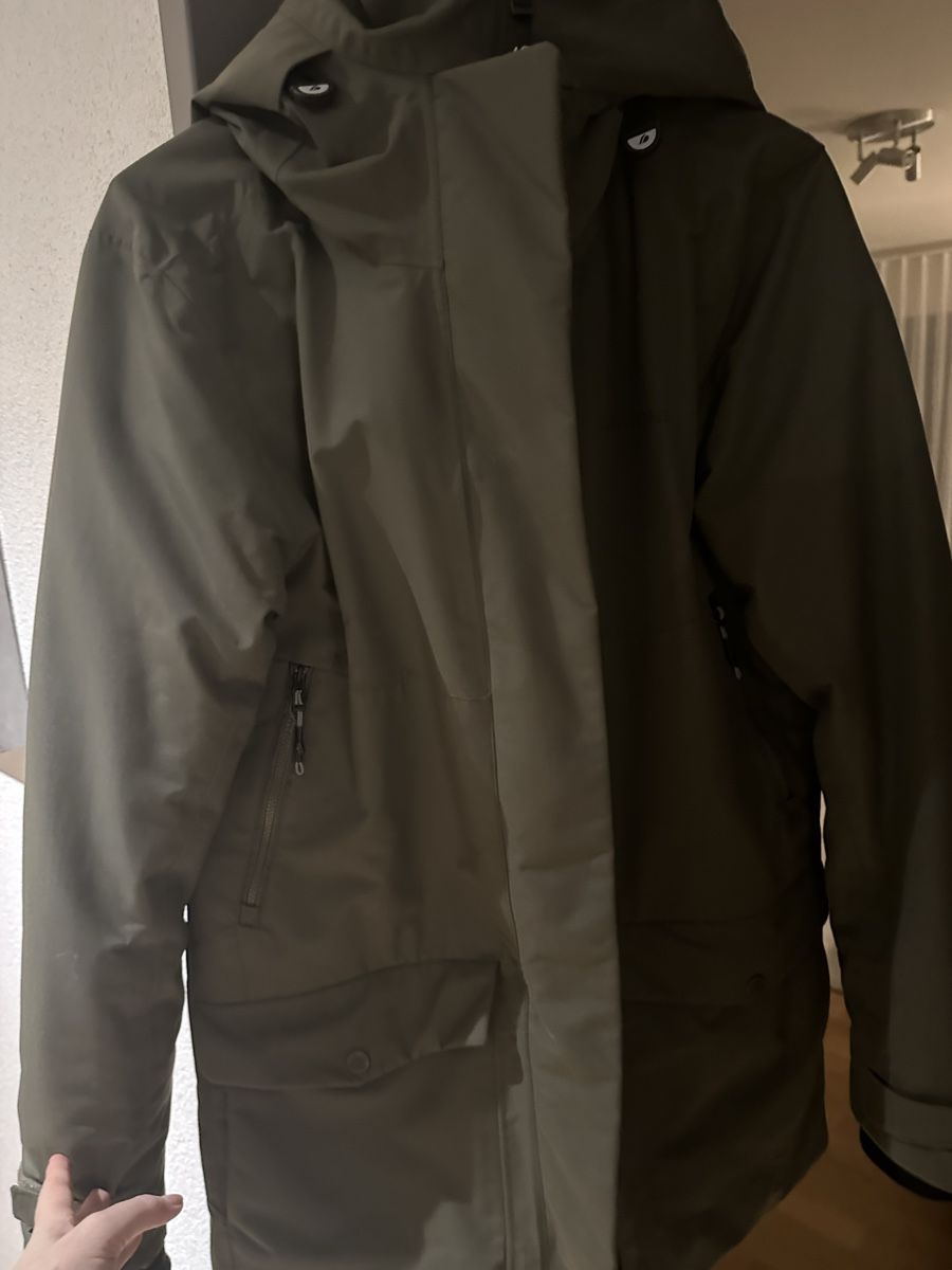 Jacken: Winterjacke didrikson Olive grün gr 38 – Neu (gemäss Beschreibung) aus Gisikon von ClaudiaTobler 3