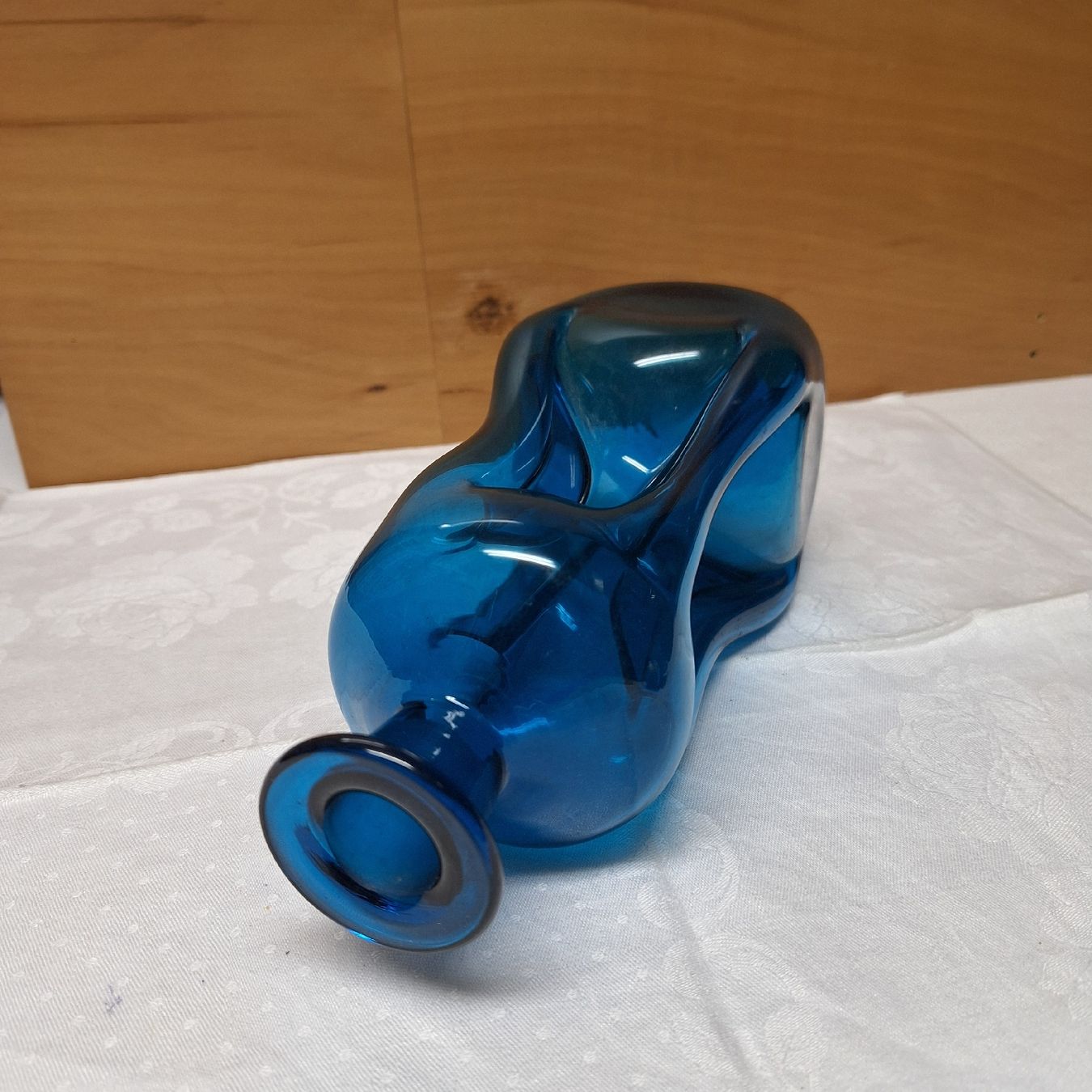 Bottiglie: Schöne Gluckerflasche in hübschem Blauton – Usato da Winterthur venduto da Goldpipau 5