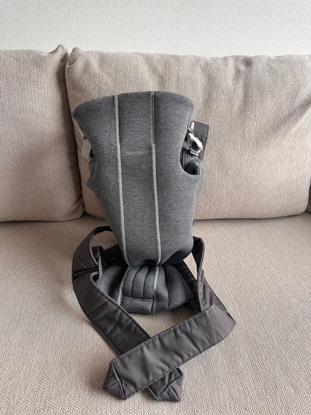 Babybjörn Marsupi portabebè: Babybjorn Mini 3D – Usato da Baden venduto da AkvileP