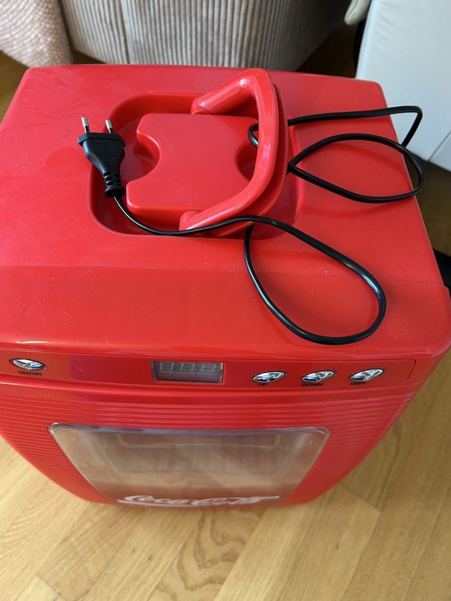 Frigoriferi: Coca Cola Mini Kühlschrank 25l   – Usato da Embrach venduto da Ladybug87 4