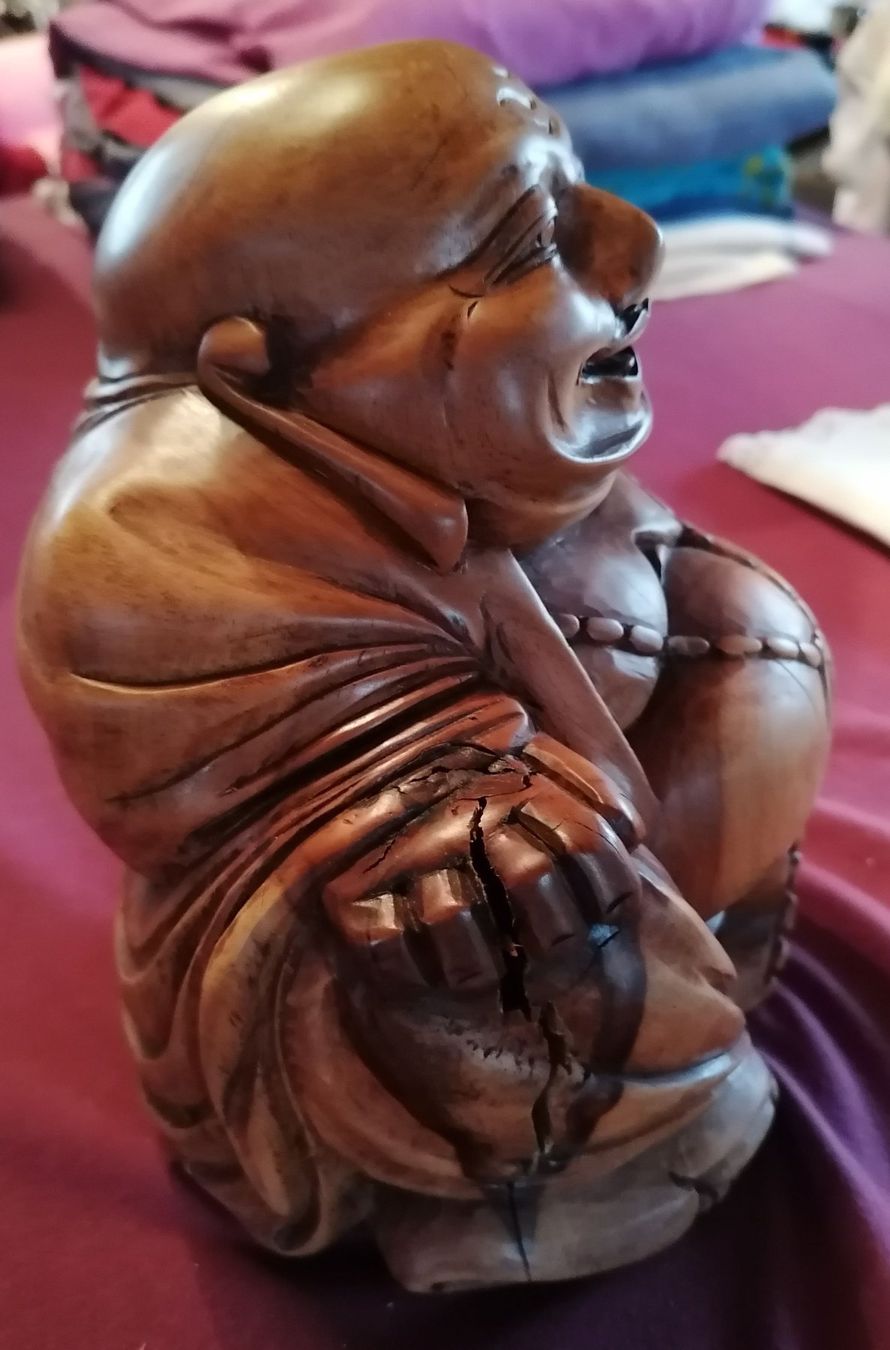 Skulpturen & Statuen: Buddha Statue aus Holz - Höhe ca. 21 cm – Gebraucht aus Oberurnen von mackrokodile 1