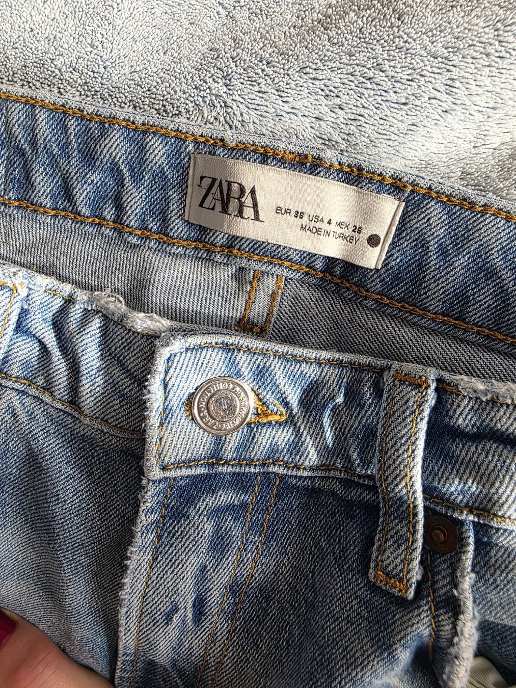 Zara Jeans: Zara Jeans Gr.38, slim hw – Nuovo (secondo la descrizione) da St Gallen venduto da vir_5kgt 4