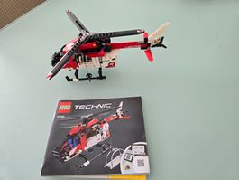 Lego Technik Rettungshubschrauber (2 in 1)