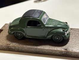 Klassisches Fiat 1100 Modellauto - Sammlerstück!
