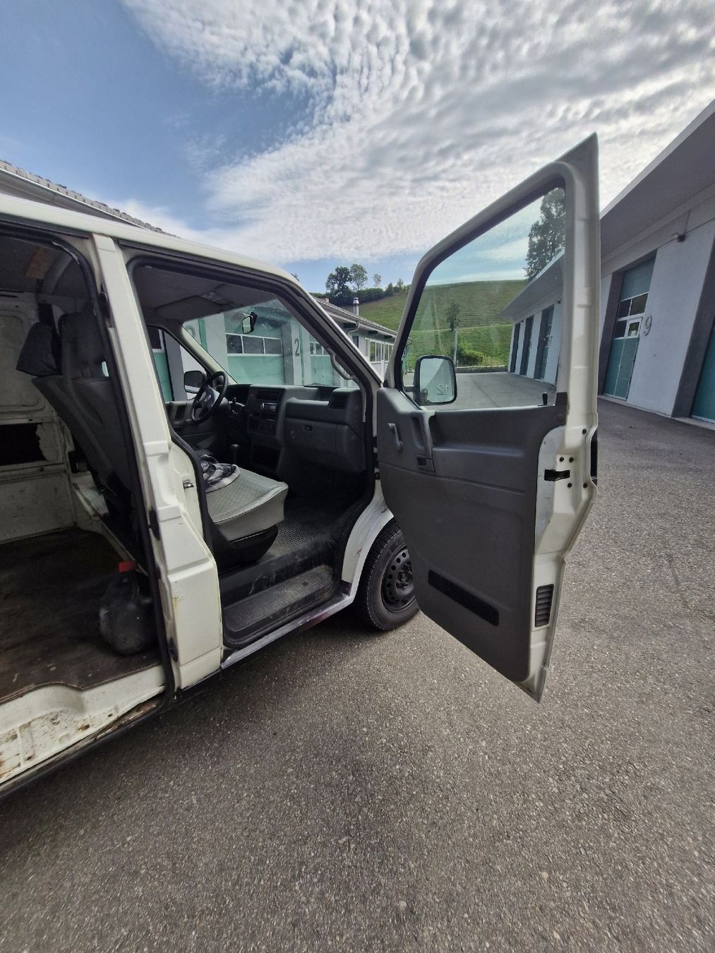 VW Autos: vw t4 2.5 tdi  – D'occasion à Eriswil par Resli-180-90 6