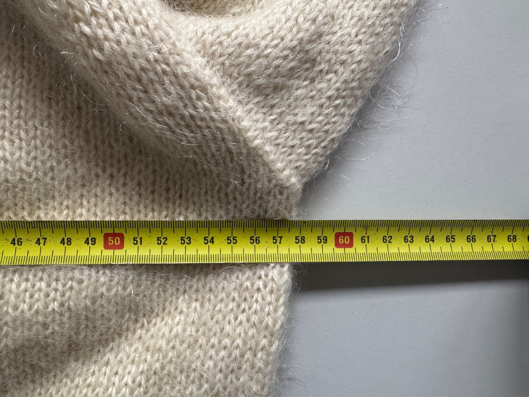 Maglioni & Felpe: Vintage 1980 Women Pullover Sz M – Usato da Neuchâtel venduto da _Easy_to_Find_ 4