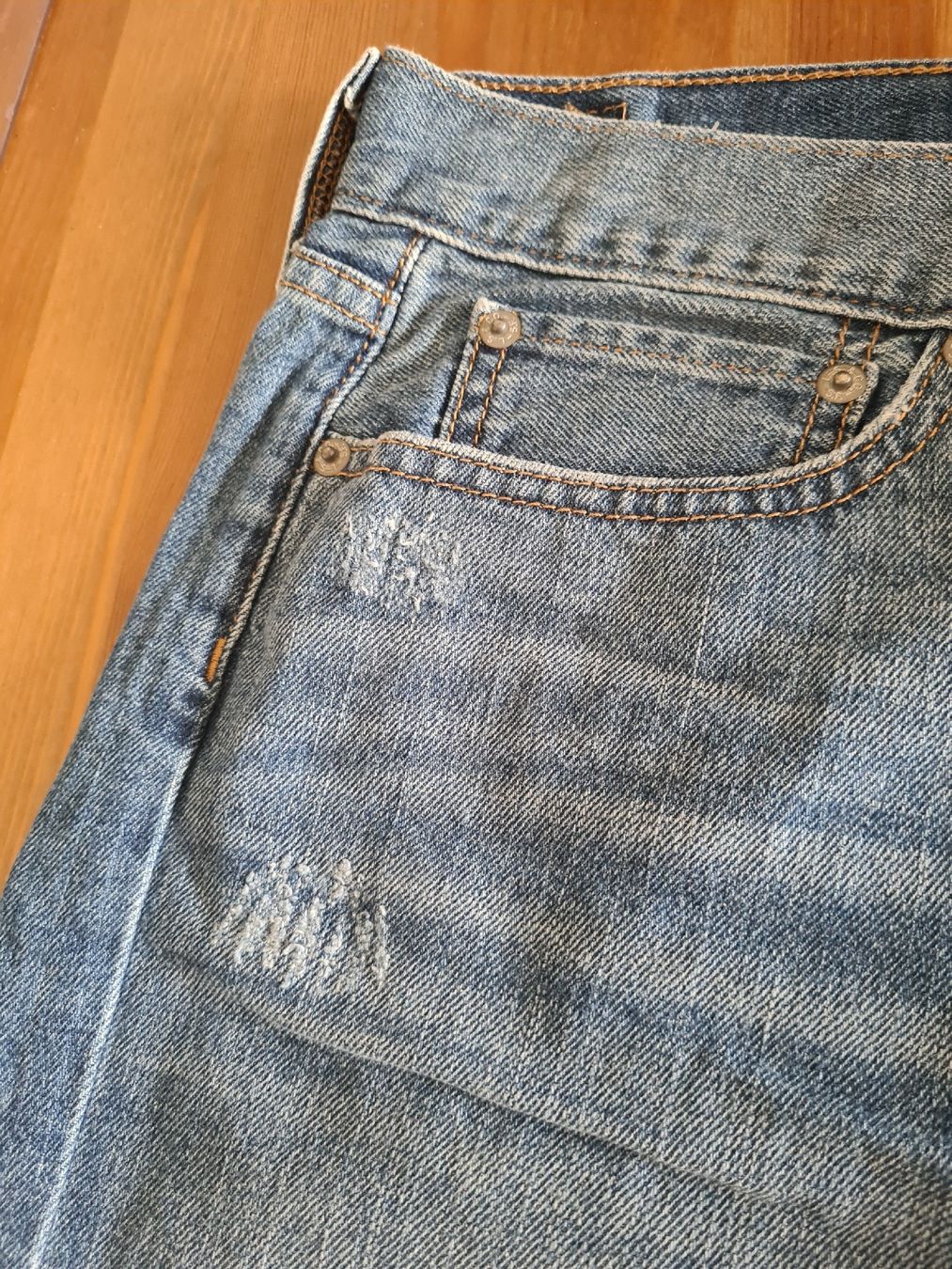 Levi's Jeans: Levi's Jeansshorts Gr. 30 – Usato da Horw venduto da Mirii91 1