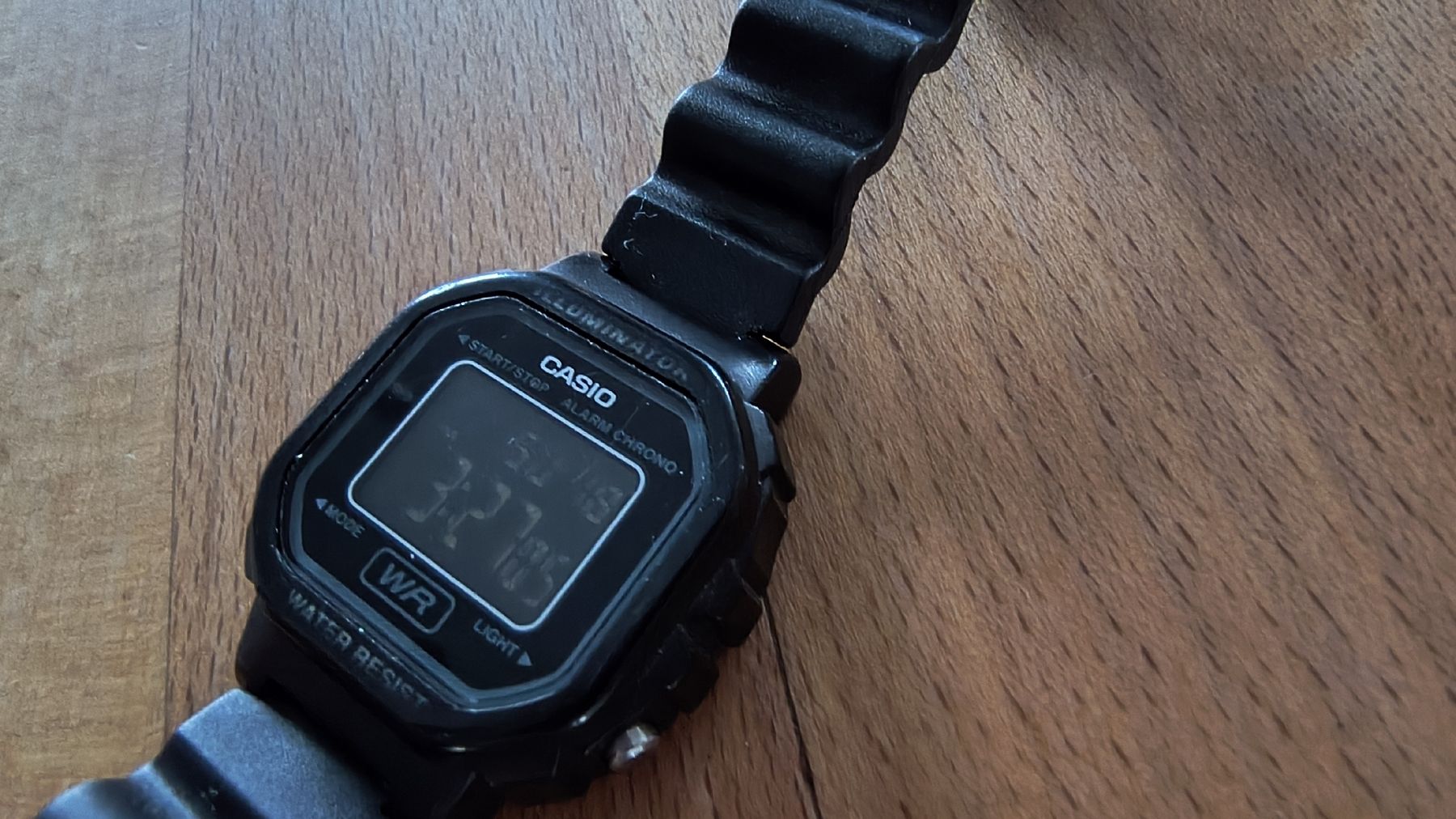 Casio Orologi: Casio LA-20WH Armbanduhr – Usato da Dietikon venduto da Bobbyboa 1