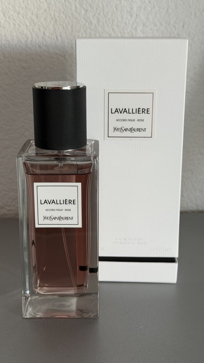 Saint Laurent Profumi & Eau de Toilette: Lavalliere Eau de Parfum Yves Saint Laurent, 2 ml – Usato da Sursee venduto da nst_czk2