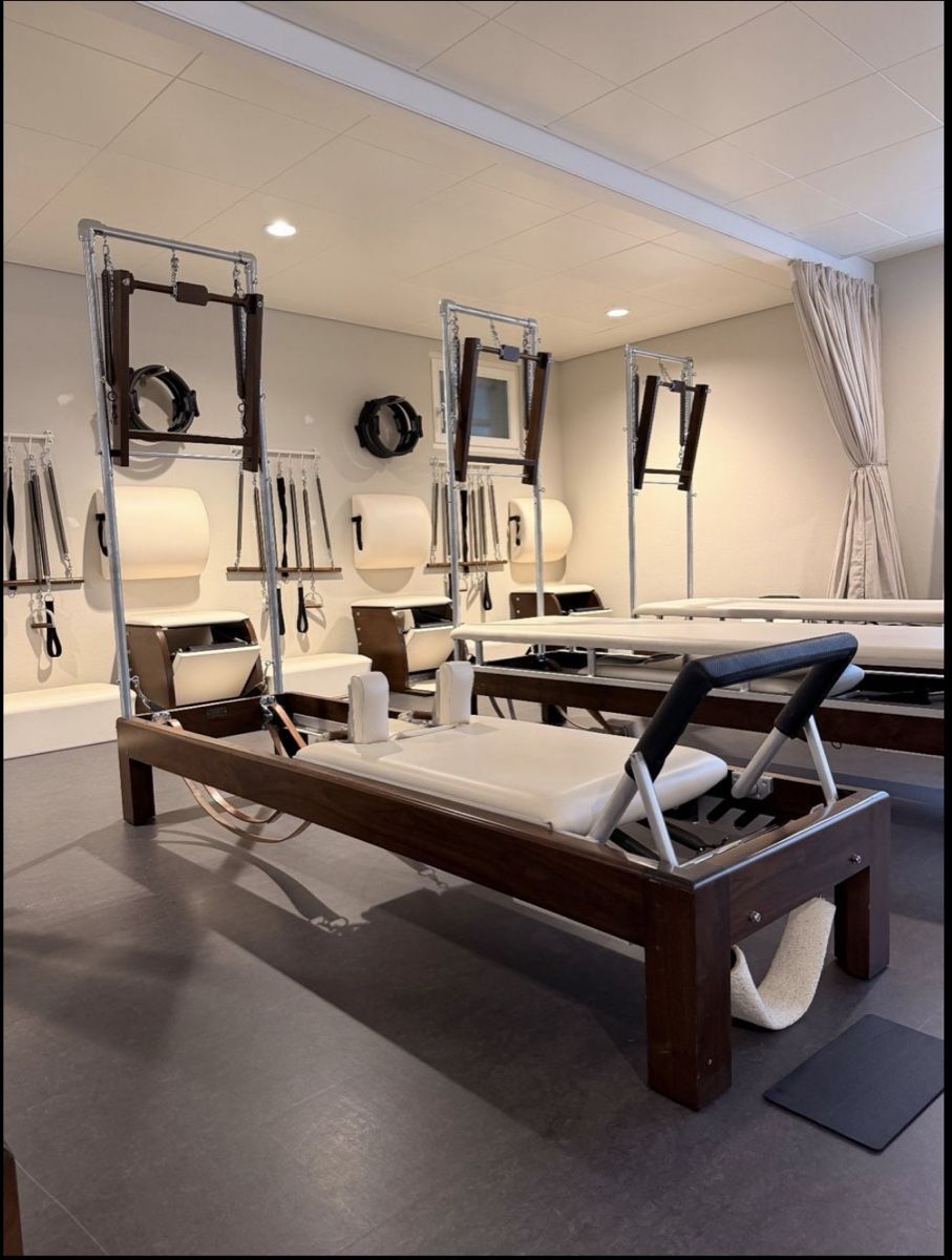 Hometrainer: PILATES REFORMER LEGACY Apparatus tower – Usato da Flüh venduto da Scheia 1