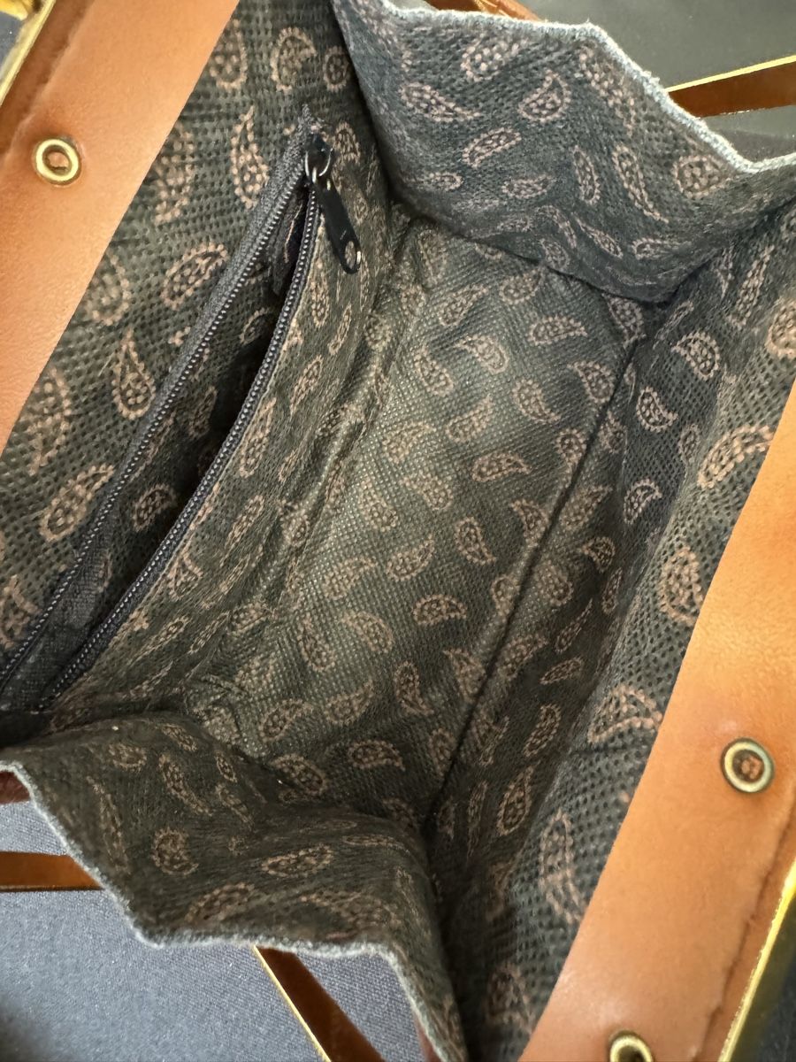 Borse da donna: Vintage Ledertasche by Firenze Tasche – Usato da Obfelden venduto da tan_9lj9 4