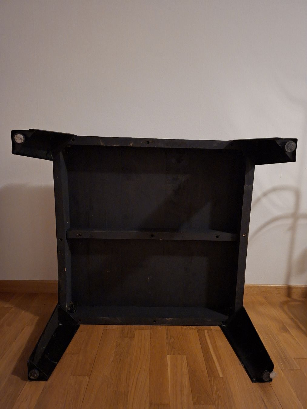 Tavoli: Schwarzer Couchtisch aus Holz 75x75x40 cm – Usato da Zürich venduto da lui_q6mt 3