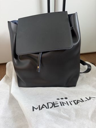 Mega schöner Rücksack “made in Italy” nie benutzt