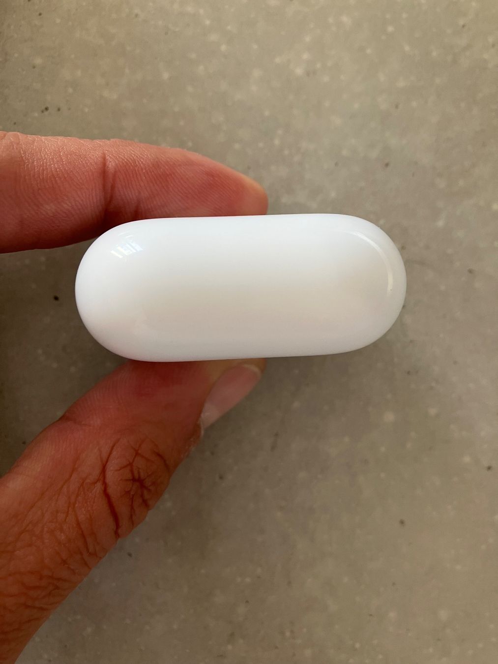 Apple Cuffie: APPLE Air Pods 4 – Usato da Lausanne venduto da mr.v 8
