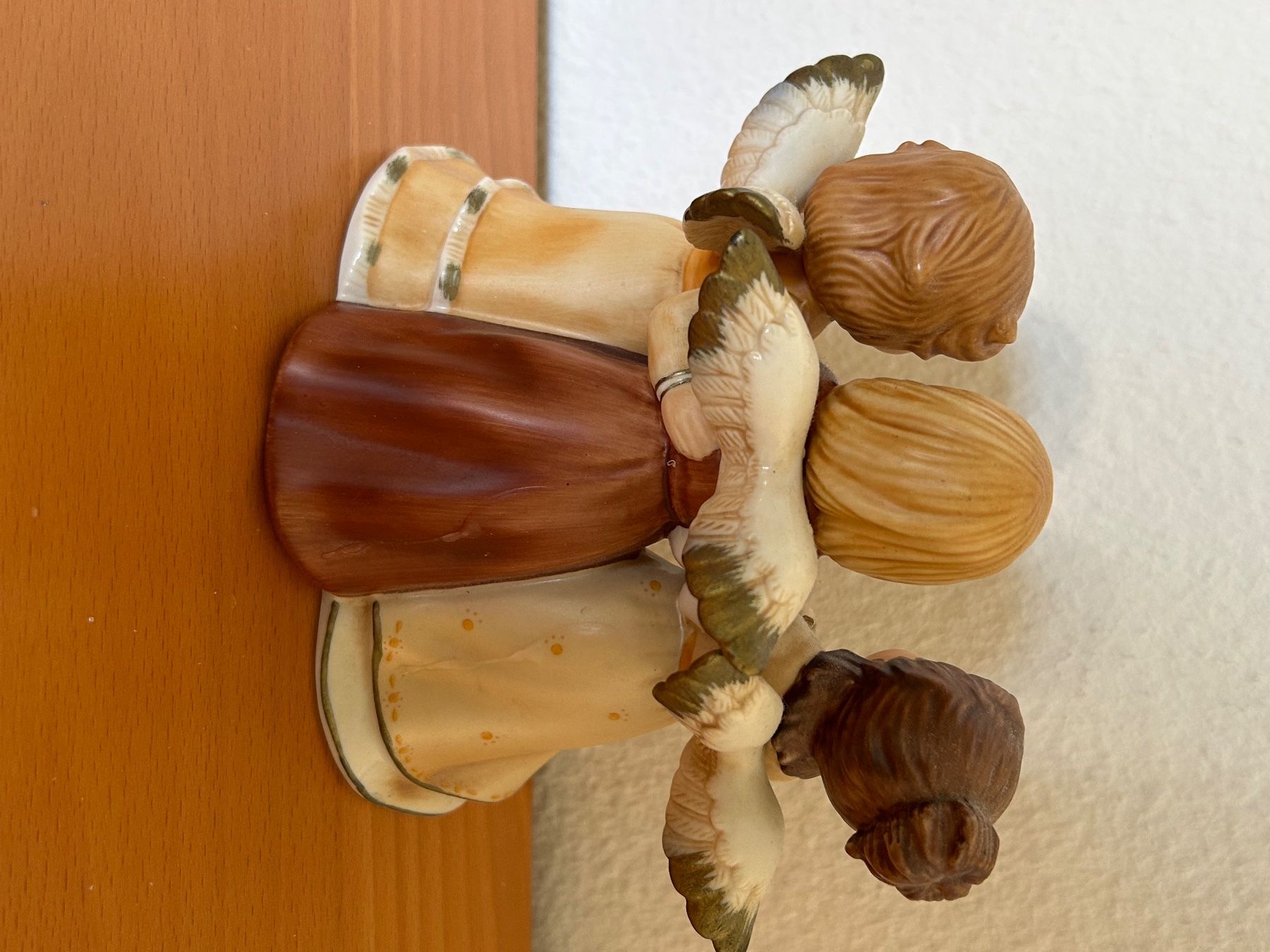 Statuette: GOEBEL Figur  LIEBE  GLAUBE  HOFFNUNG  Limitiert – Usato da Olten venduto da Pablo7 4
