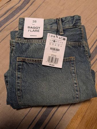 Bershka Baggy Jeans Grösse 38