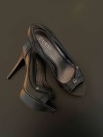 Guess Pumps, Grösse 38