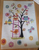 Fröhlicher Kinderteppich / Spielteppich 133 × 190