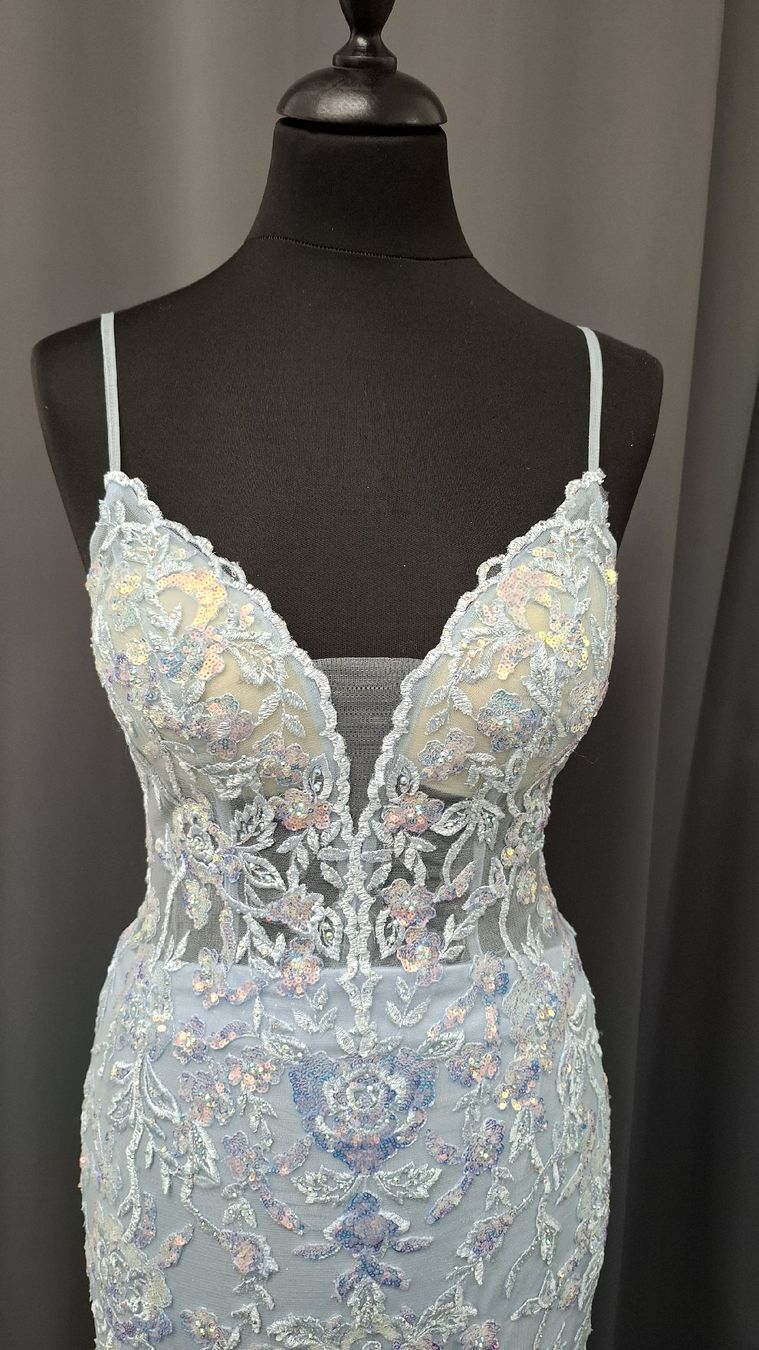 Vestiti: Neues, hellblaues Abendkleid, Grösse 36, perfekt! – Nuovo (secondo la descrizione) da Uster venduto da VMT. 1