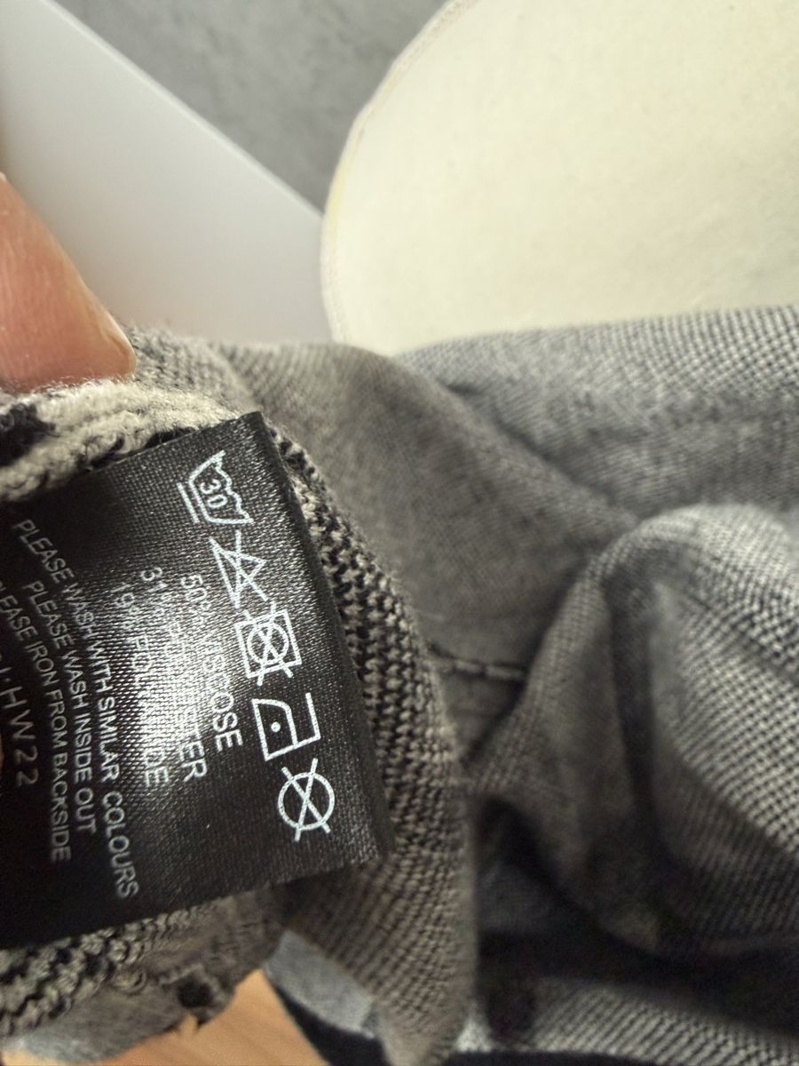 Giacche: Strickjacke zebra  – Usato da visp venduto da Kmemo1 2