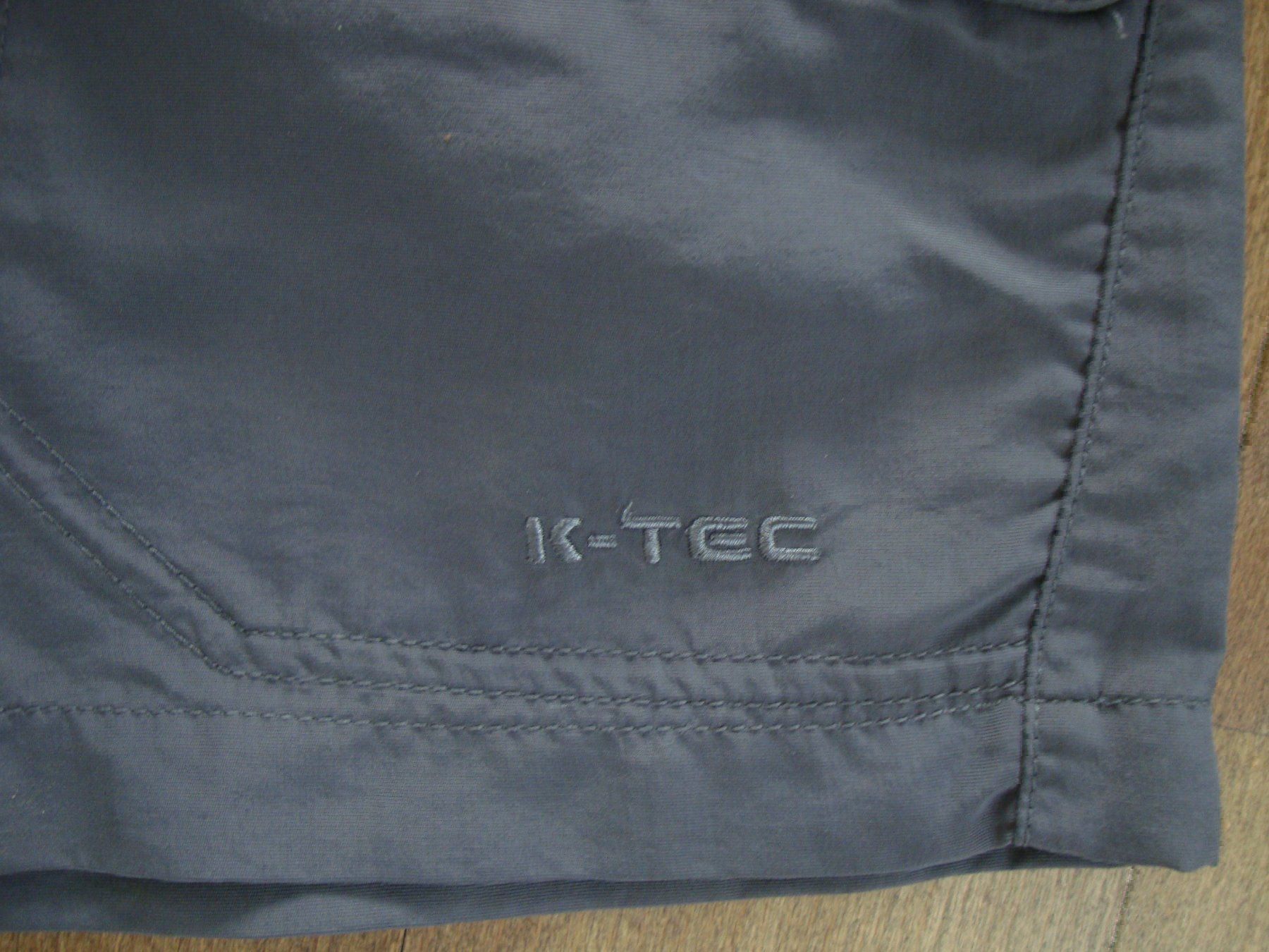 Pantaloni: K- TEC Waderhose Gr.34 – Usato da Mosnang venduto da zwasli03 2