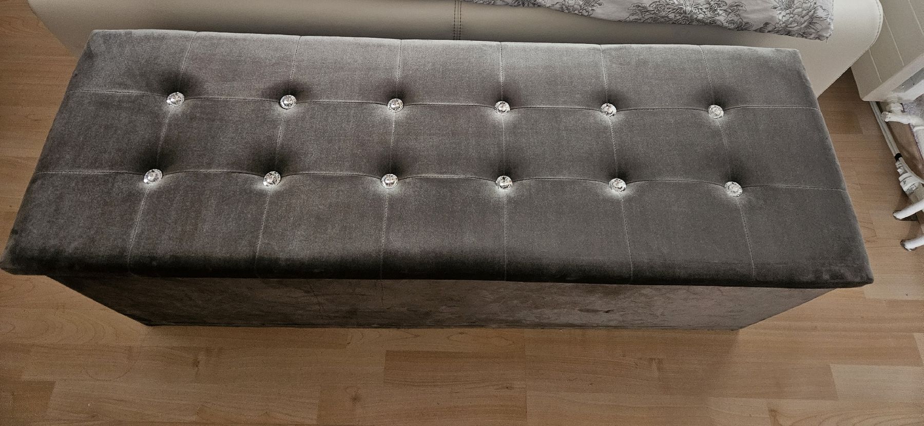 Cassapanche: Elegante Samt-Truhe mit Plexiglasplatte abnehmbar – Usato da Wohlen AG venduto da ttdaniela 2